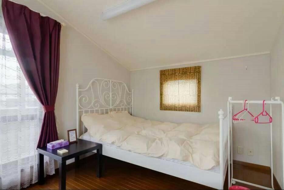 大阪～金閣 Hotel Eksteriør billede